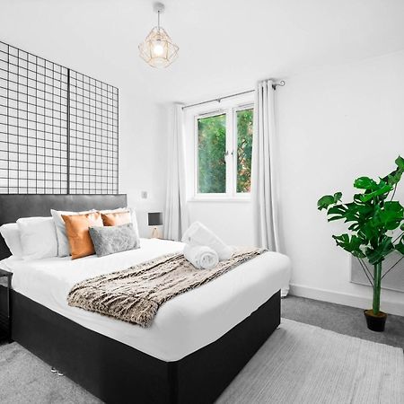 Birmingham City Centre Deluxe Apartment - Secure Parking 36C ภายนอก รูปภาพ