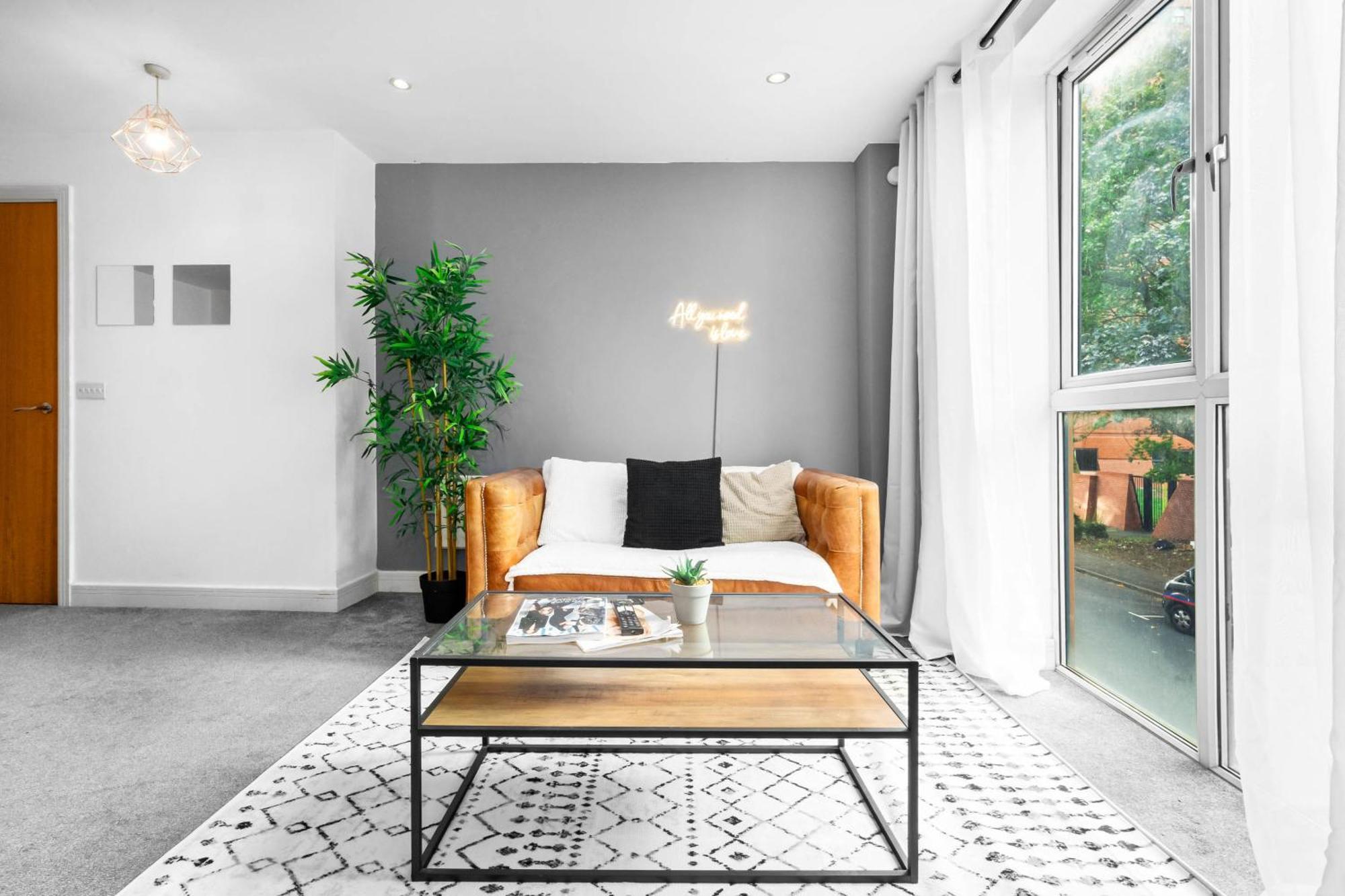 Birmingham City Centre Deluxe Apartment - Secure Parking 36C ภายนอก รูปภาพ