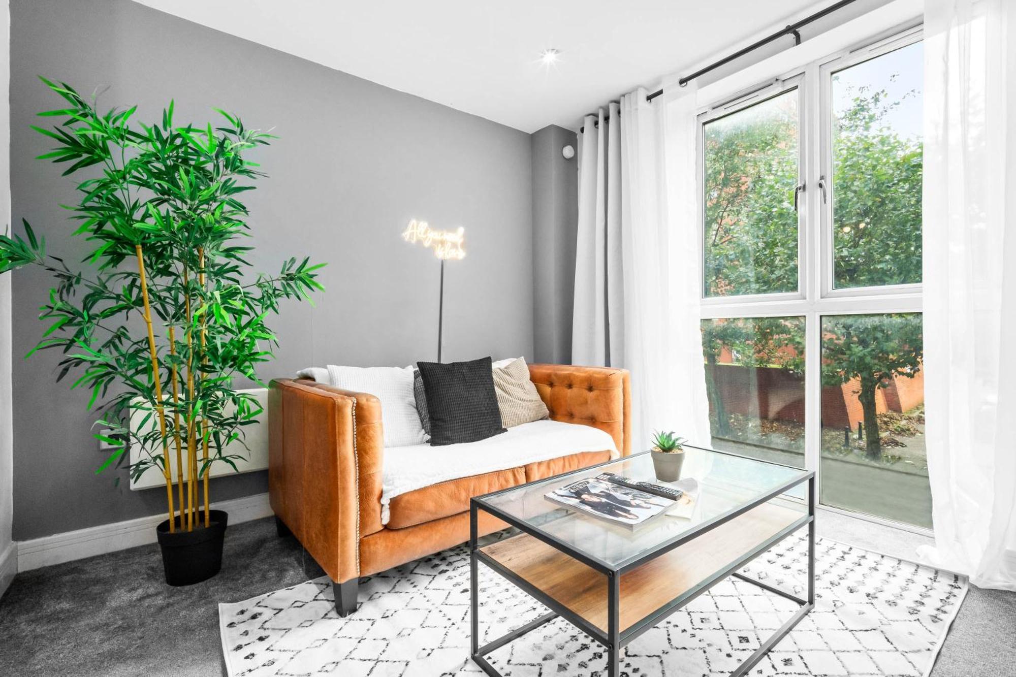 Birmingham City Centre Deluxe Apartment - Secure Parking 36C ภายนอก รูปภาพ