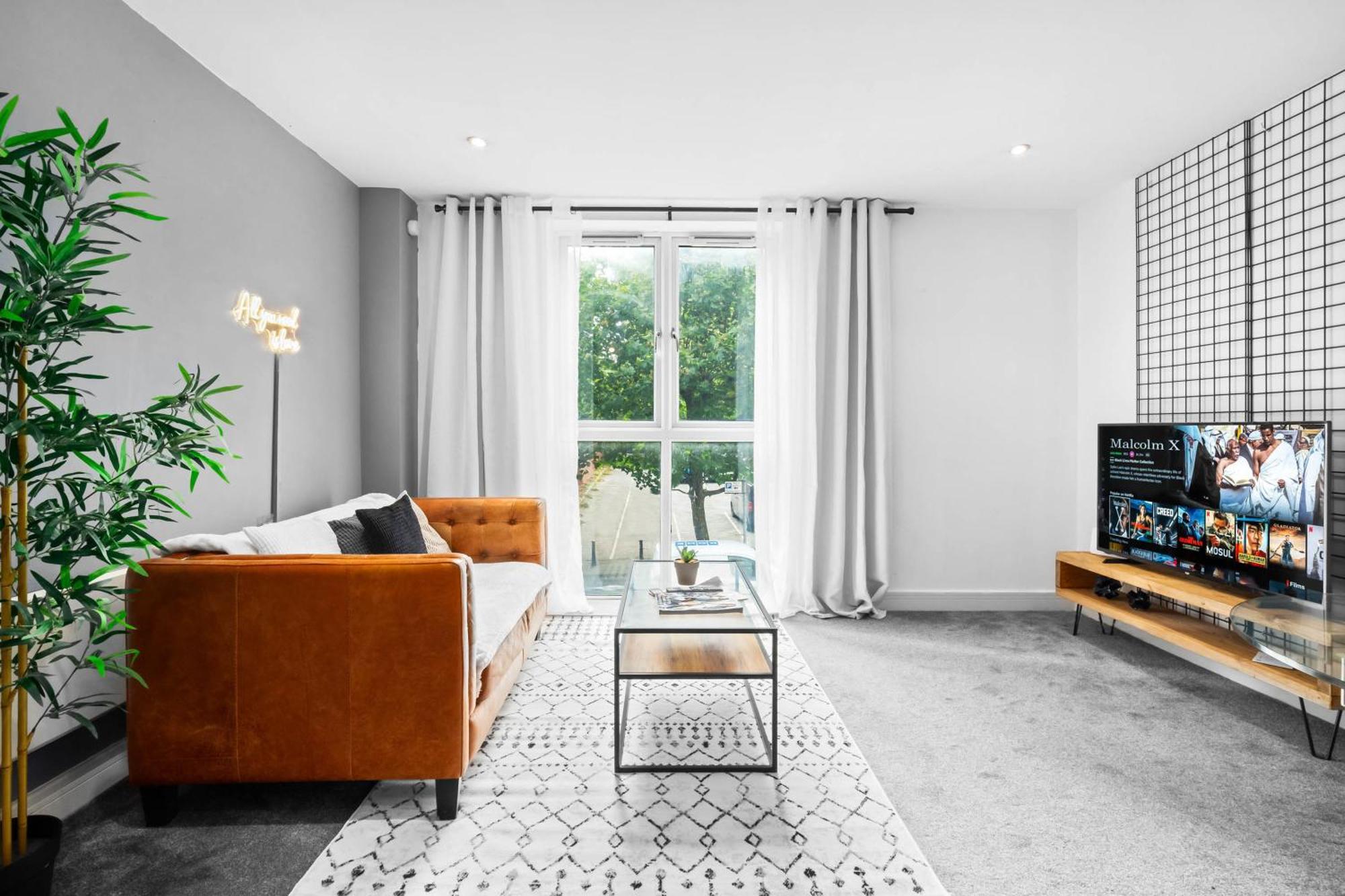 Birmingham City Centre Deluxe Apartment - Secure Parking 36C ภายนอก รูปภาพ